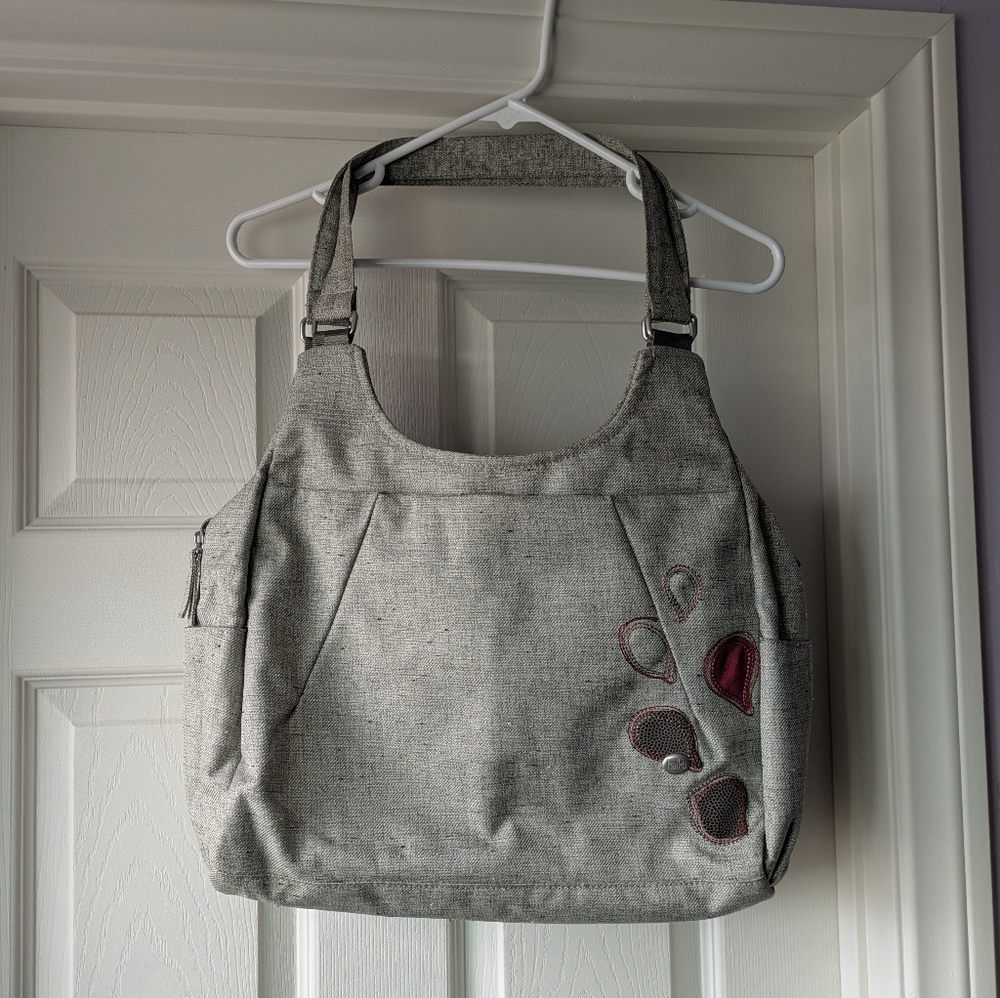 Haiku Laptop Tote Bag With Mushrooms